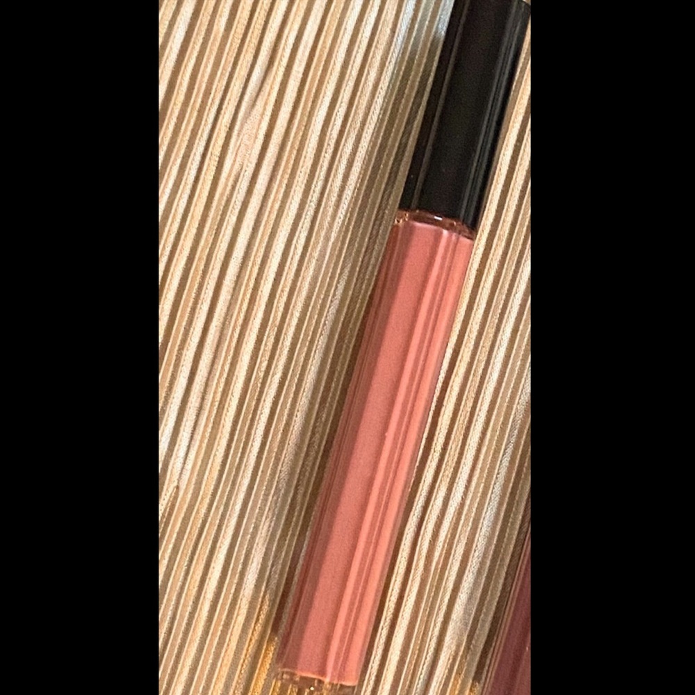 KVD KAT VON D EVERLASTING HYPERLIGHT LIQUID LIPSTICK 38 MOTH ORCHID FULL SZ